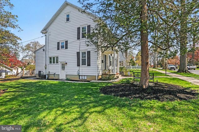 2418 HARVARD AVE, Camp Hill, PA 17011