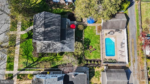 2418 HARVARD AVE, Camp Hill, PA 17011