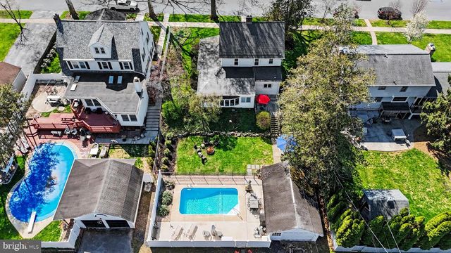 2418 HARVARD AVE, Camp Hill, PA 17011