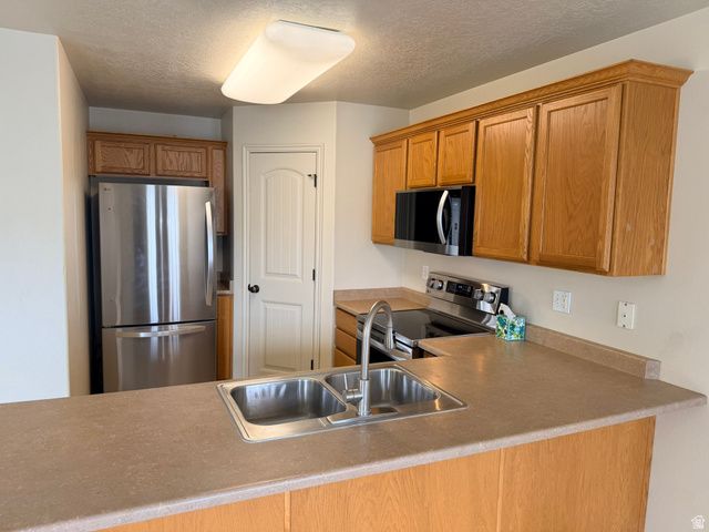 3882 E CASCADE RD, Eagle Mountain, UT 84005
