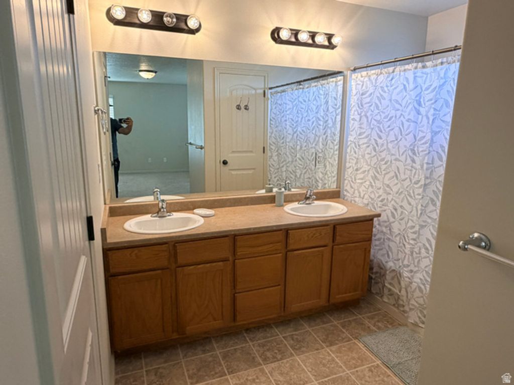 Image 21 of property listing at 3882 E CASCADE RD, Eagle Mountain, UT 84005