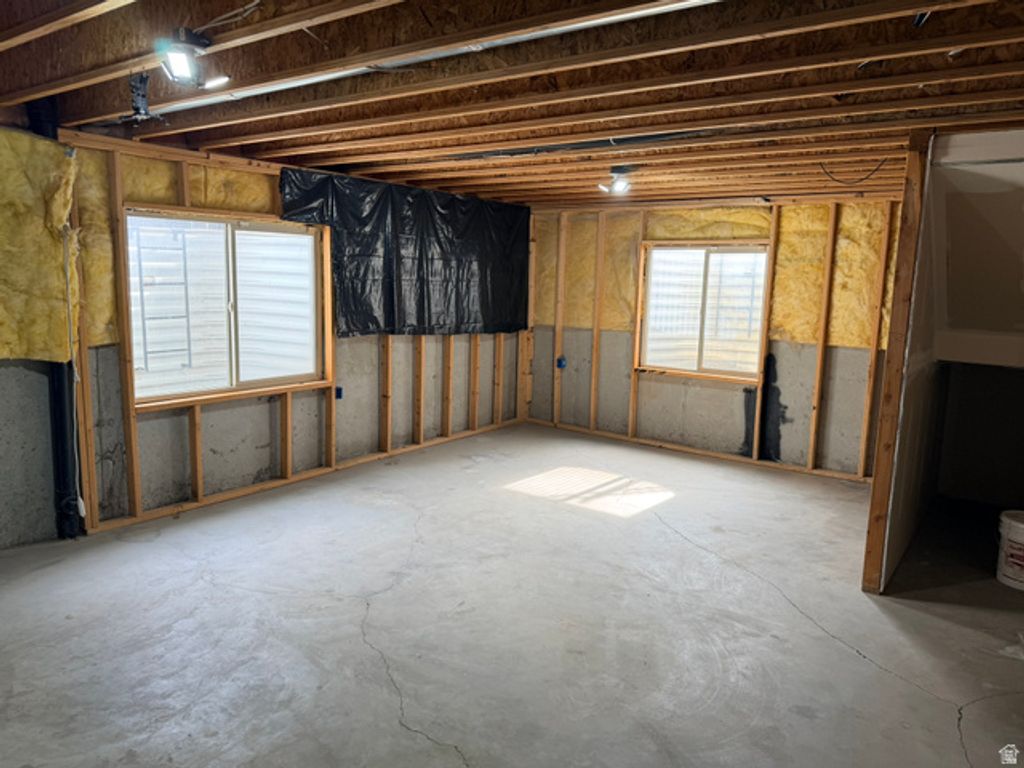 Image 30 of property listing at 3882 E CASCADE RD, Eagle Mountain, UT 84005
