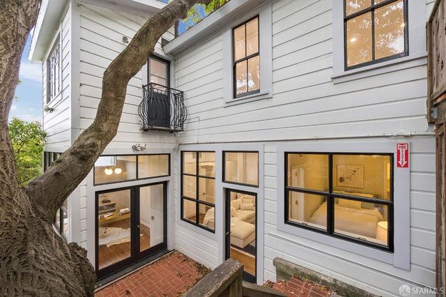 405 Hoffman Street, San Francisco, CA 94114