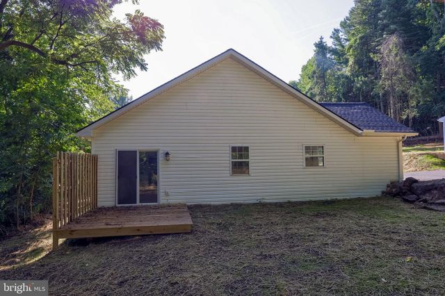 250 MAIN ST, Mohnton, PA 19540