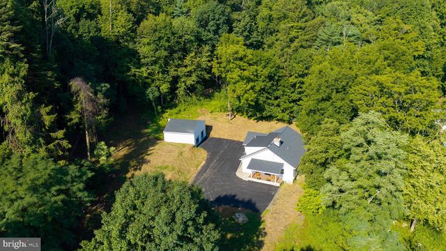 250 MAIN ST, Mohnton, PA 19540