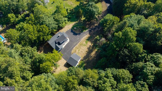250 MAIN ST, Mohnton, PA 19540