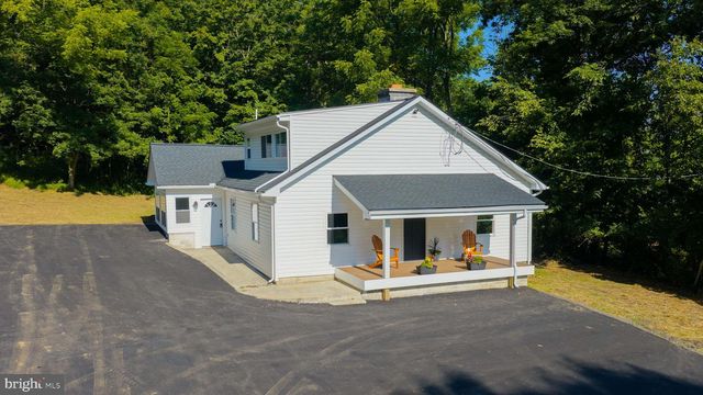 250 MAIN ST, Mohnton, PA 19540