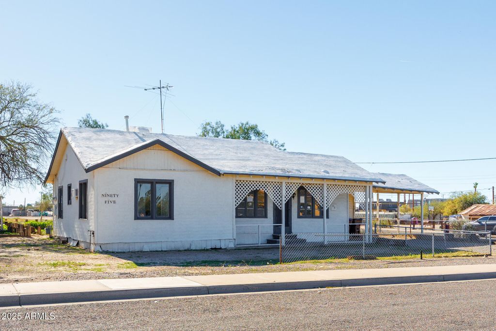 95 W 6TH Street, Florence, AZ 85132 — photo 2