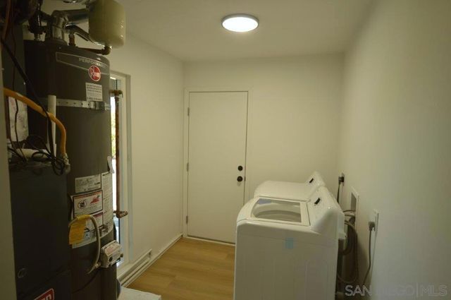 16590 Casero, San Diego, CA 92128