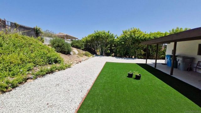 16590 Casero, San Diego, CA 92128