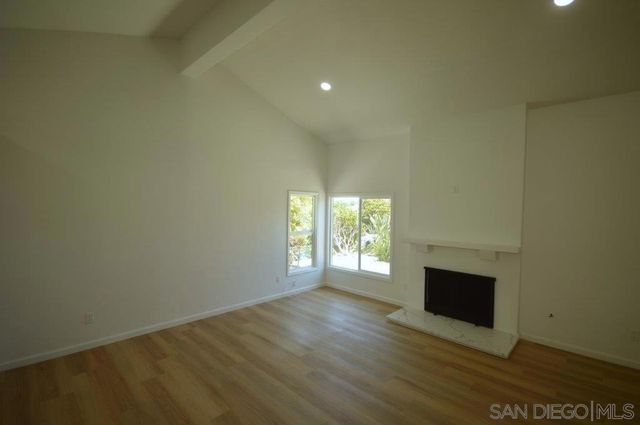 16590 Casero, San Diego, CA 92128