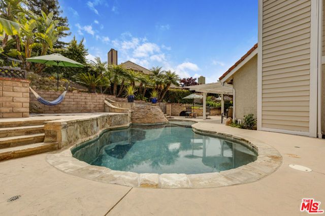 977 Saddlehorn Place, Newbury Park (thousand Oaks), CA 91320