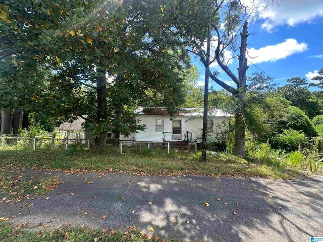 200 MONTGOMERY STREET, Warrior, AL 35180