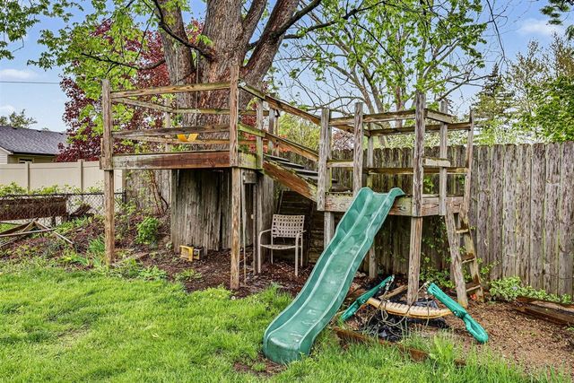 4261 Mohawk Avenue, Grandville, MI 49418