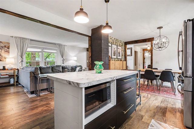 4261 Mohawk Avenue, Grandville, MI 49418