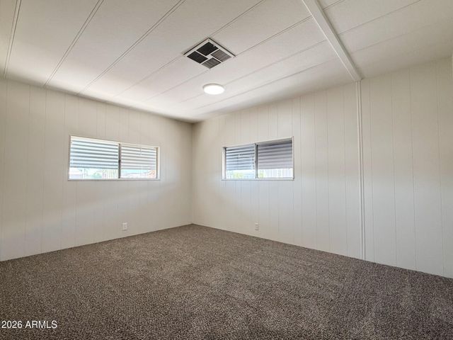 7558 E BAYWOOD Avenue, Mesa, AZ 85208