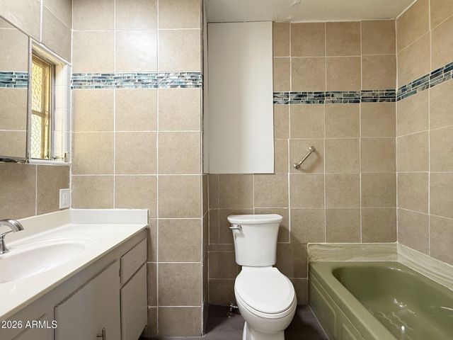 7558 E BAYWOOD Avenue, Mesa, AZ 85208