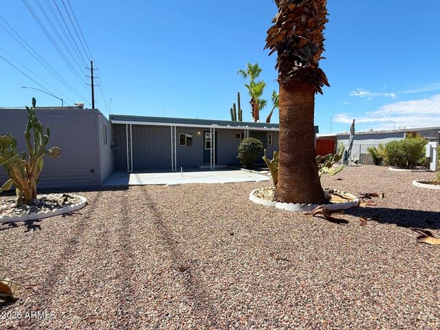 7558 E BAYWOOD Avenue, Mesa, AZ 85208