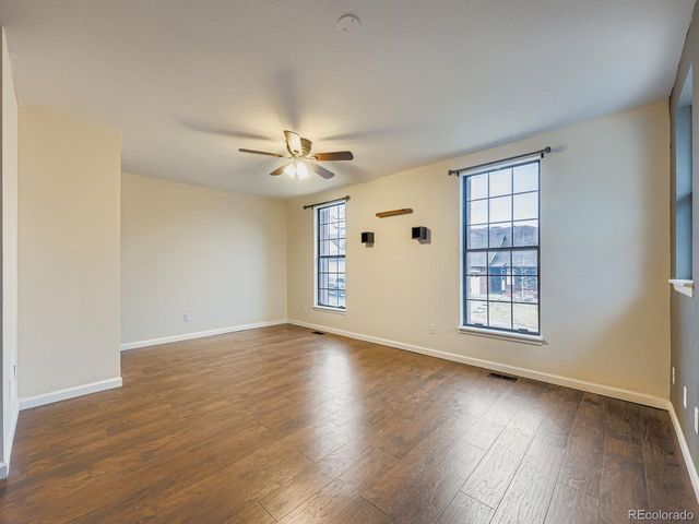 2001 Vineyard Dr, Castle Rock, CO 80104