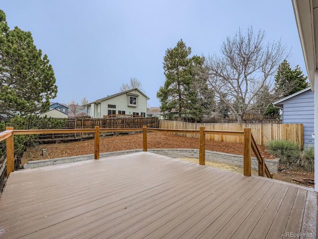 2001 Vineyard Dr, Castle Rock, CO 80104