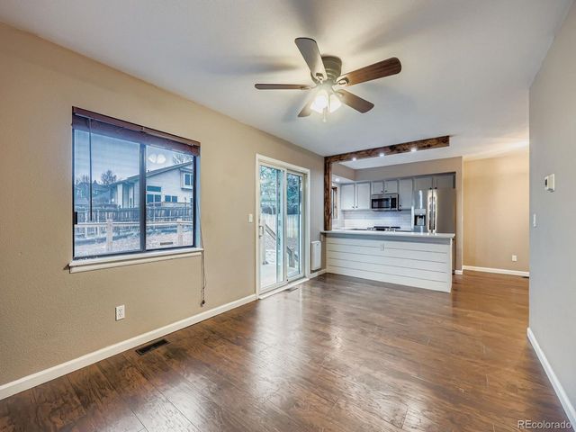 2001 Vineyard Dr, Castle Rock, CO 80104