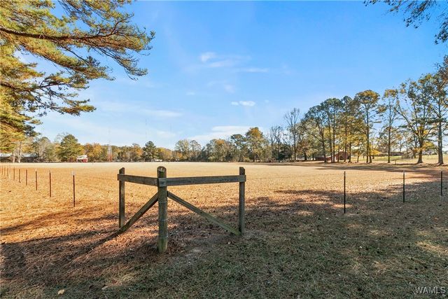 5500 Flatwoods, Northport, AL 35473