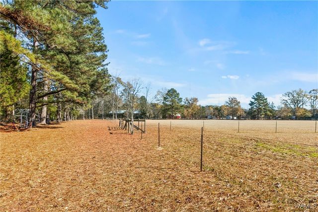 5500 Flatwoods, Northport, AL 35473