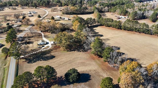 5500 Flatwoods, Northport, AL 35473