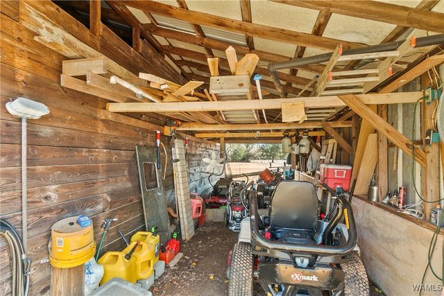 5500 Flatwoods, Northport, AL 35473