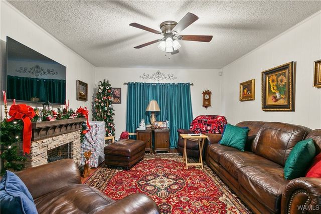 5500 Flatwoods, Northport, AL 35473