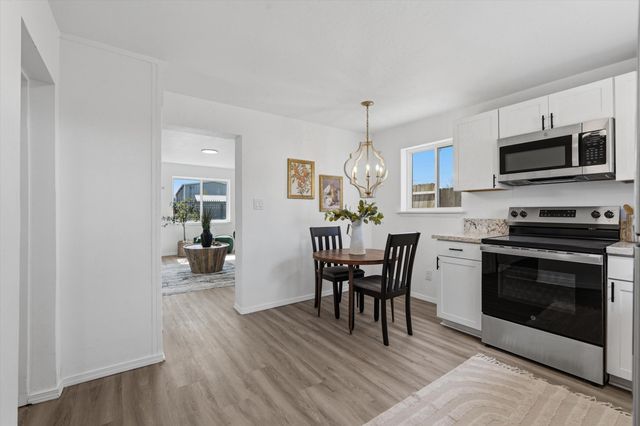 127 Veranda Road NW, Albuquerque, NM 87107