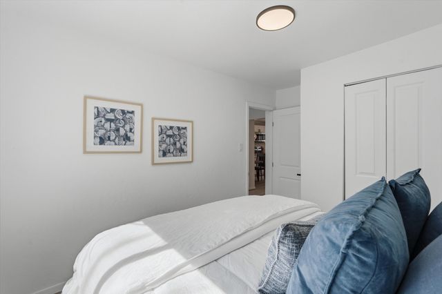 127 Veranda Road NW, Albuquerque, NM 87107