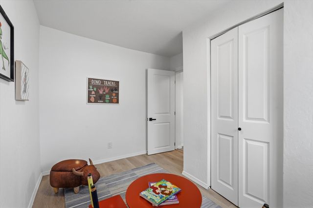 127 Veranda Road NW, Albuquerque, NM 87107