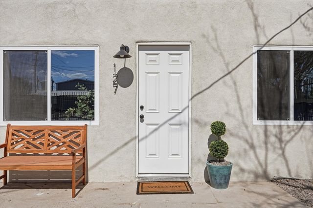 127 Veranda Road NW, Albuquerque, NM 87107