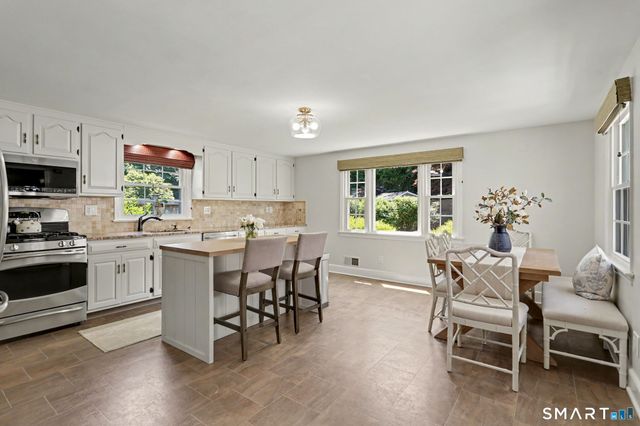 15 Scribner Avenue, Norwalk, CT 06854