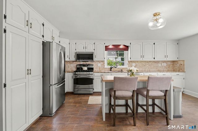 15 Scribner Avenue, Norwalk, CT 06854