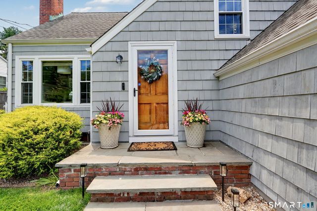 15 Scribner Avenue, Norwalk, CT 06854