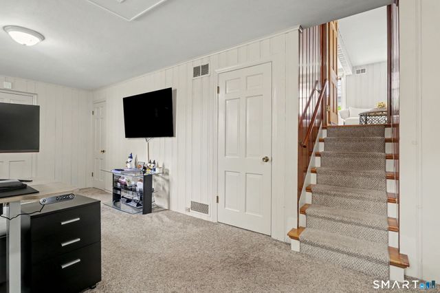 15 Scribner Avenue, Norwalk, CT 06854