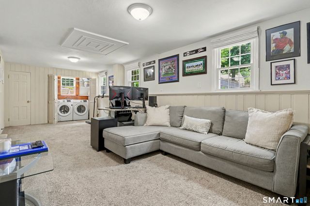 15 Scribner Avenue, Norwalk, CT 06854