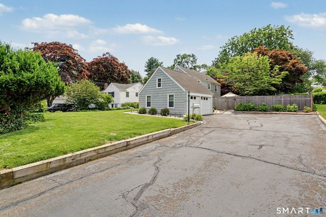 15 Scribner Avenue, Norwalk, CT 06854
