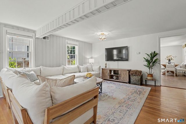 15 Scribner Avenue, Norwalk, CT 06854