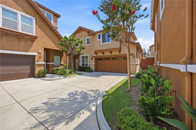 3677 W Chapman, Inglewood, CA 90305