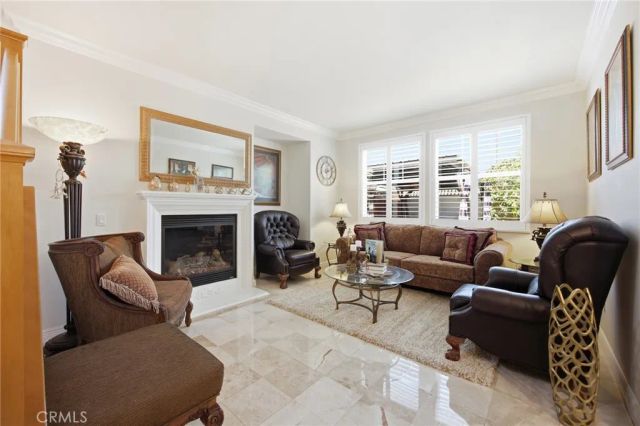 3677 W Chapman, Inglewood, CA 90305