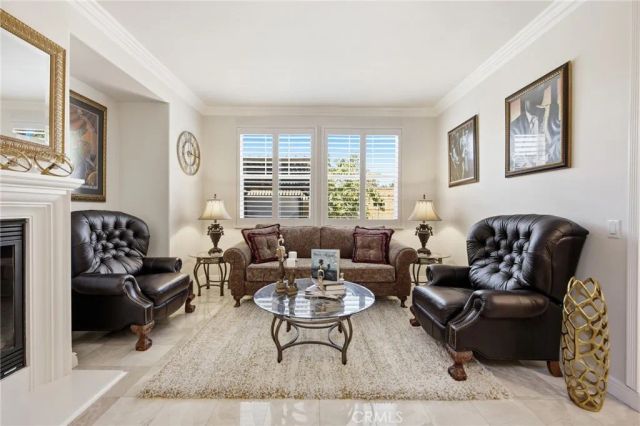 3677 W Chapman, Inglewood, CA 90305
