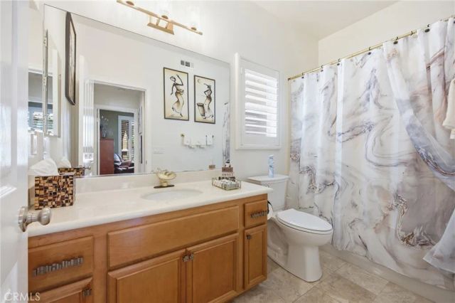 3677 W Chapman, Inglewood, CA 90305