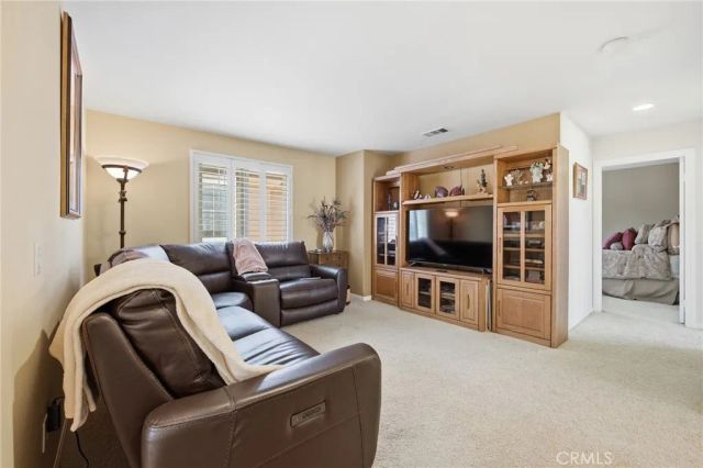 3677 W Chapman, Inglewood, CA 90305