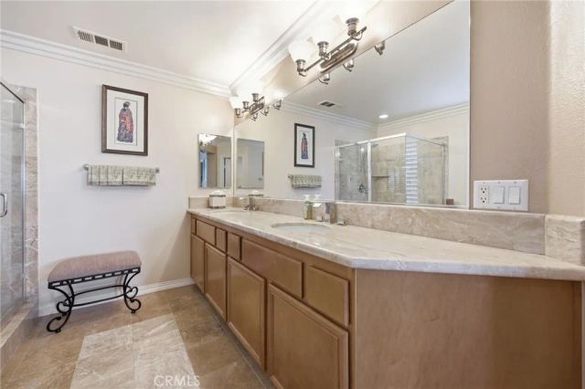 3677 W Chapman, Inglewood, CA 90305