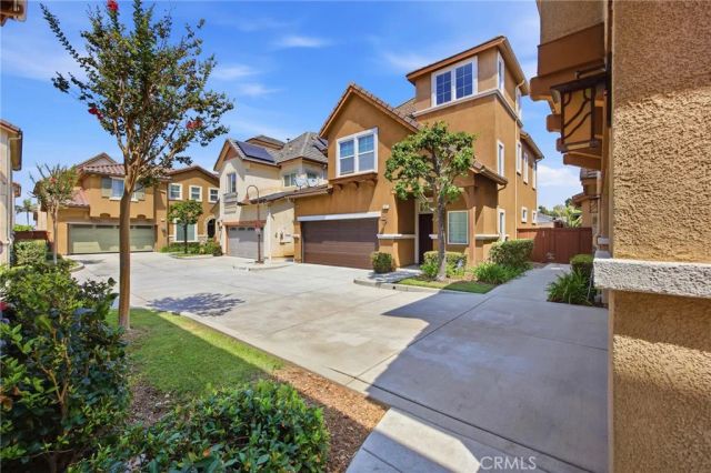 3677 W Chapman, Inglewood, CA 90305