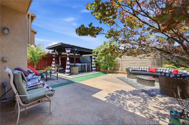 3677 W Chapman, Inglewood, CA 90305