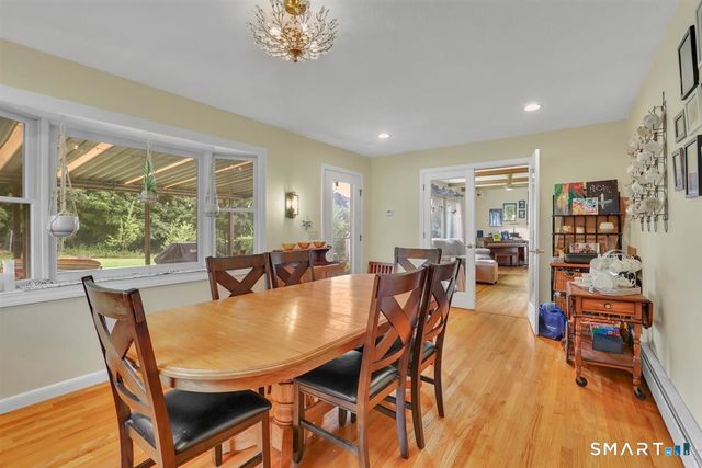 46 Crestridge Drive, Vernon, CT 06066